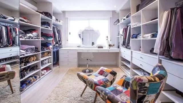 把衛(wèi)生間改成夢(mèng)寐以求的衣帽間，可行嗎？