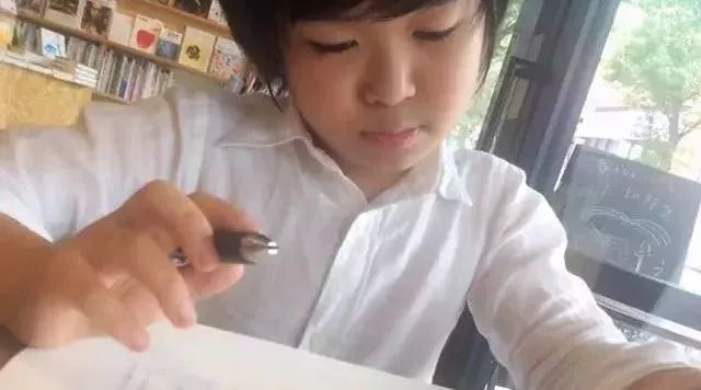 剛10歲，他寫的92則金句讓人感動流淚 | 中島芭旺，亞洲最年輕的哲學(xué)家