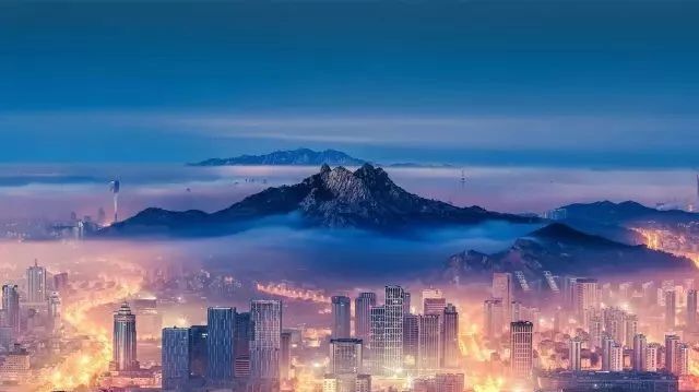 青島，一部城市美學(xué)進化史