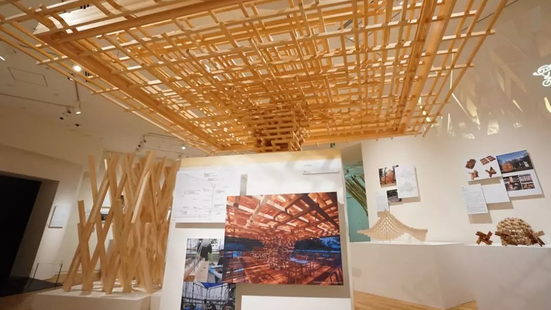 隈研吾&坂茂，兩位建筑大師空降上海 | 一份來自材料大神的邀請