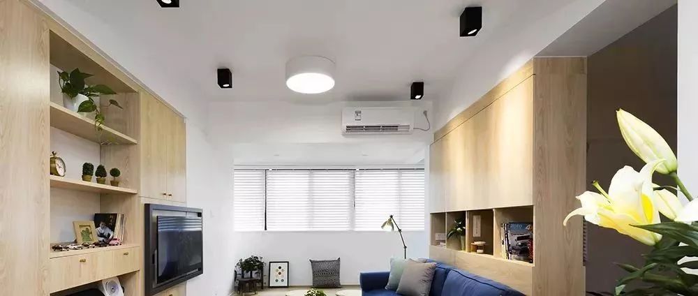 陽臺還在裝推拉門？現在流行這樣設計！何不試試？