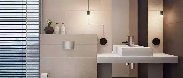 衛(wèi)生間裝浴缸好，還是淋浴房好？